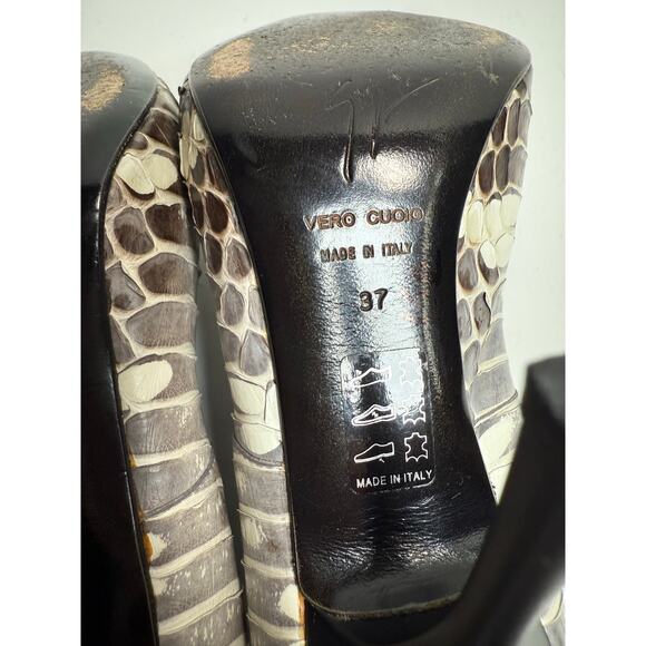 Giuseppe Zanotti Python Print Peep Toe Heels size 37 - Picture 9 of 12